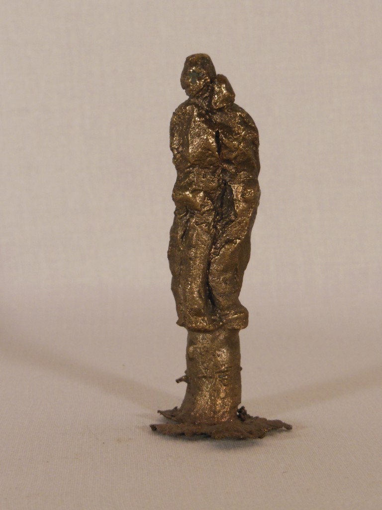 Sculpture bronze couple